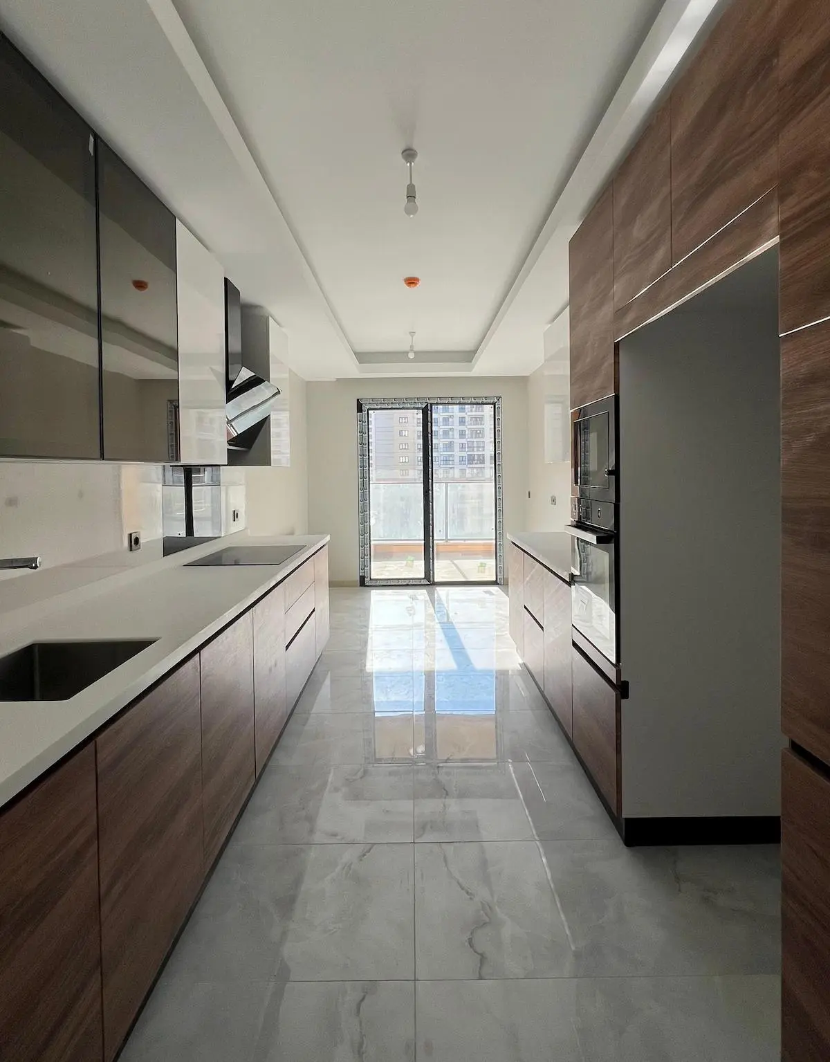 Modern kitchen